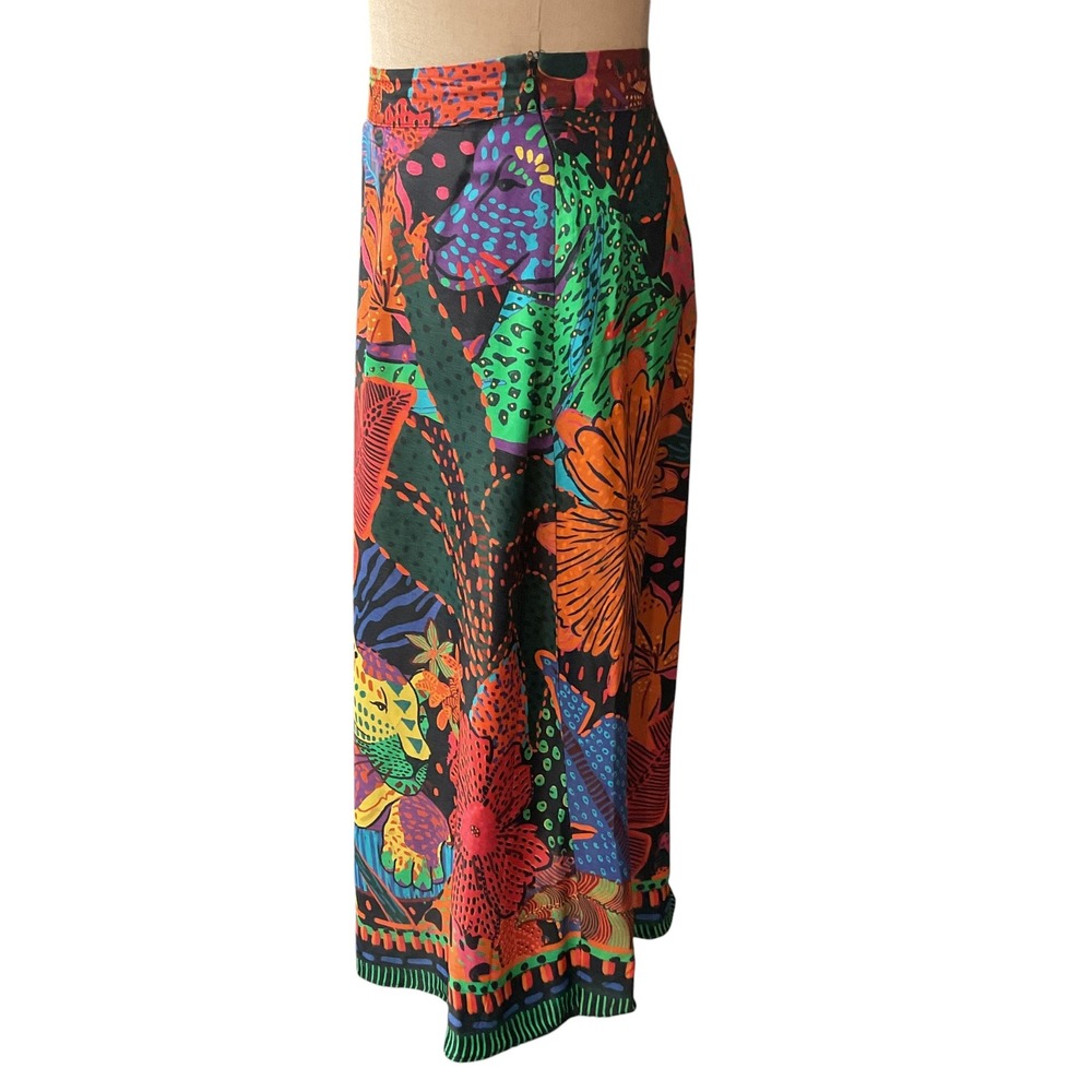 FARM Rio Women's Black Cool Leopards Floral Printed A-line Midi Skirt Size Small - Picture 4 of 12